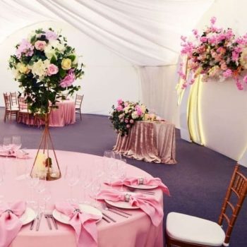 svatební květinová výzdoba