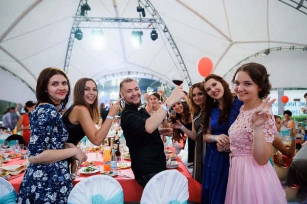 promoční párty stan