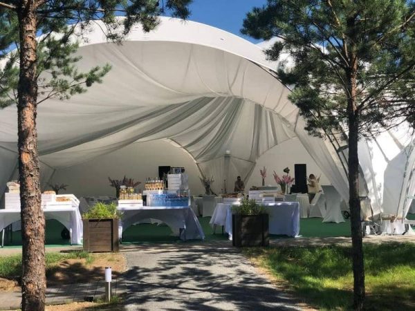 venkovní párty stan