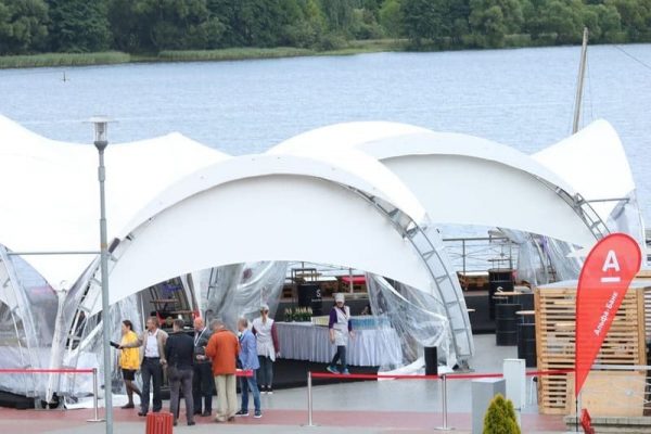 venkovní párty stan