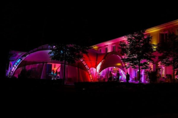 venkovní párty stan