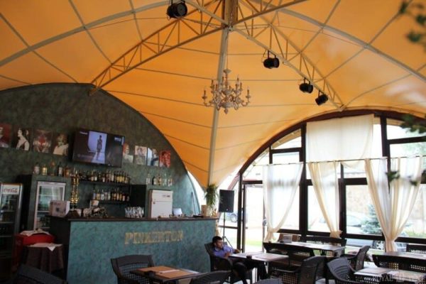 Venkovní barový stan